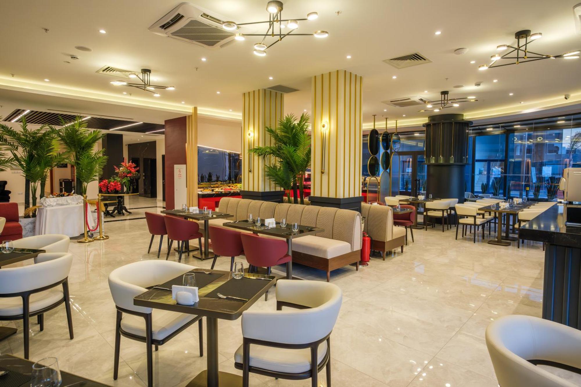 Caddem Inn Hotel 파마구스타 외부 사진