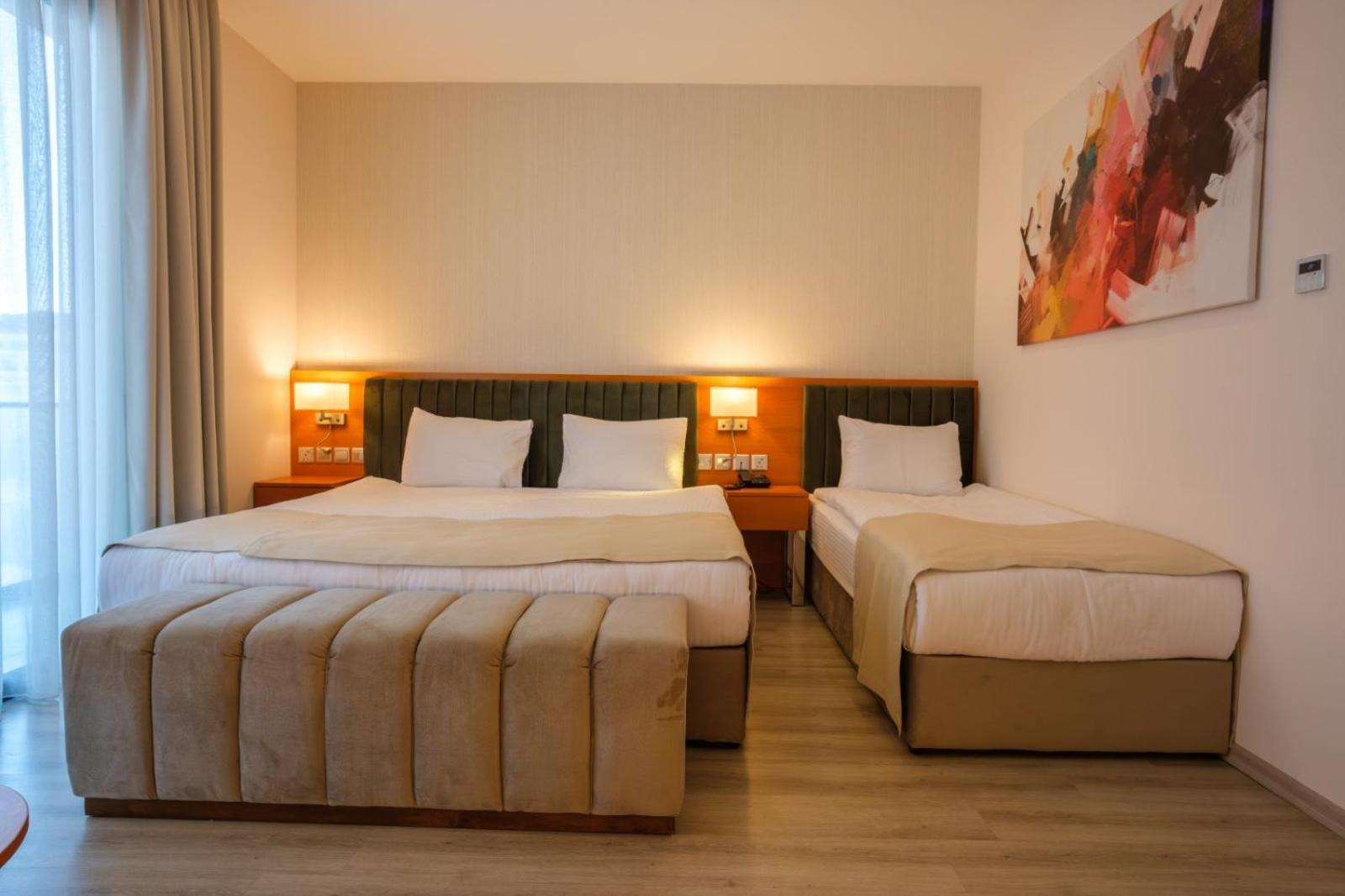 Caddem Inn Hotel 파마구스타 외부 사진
