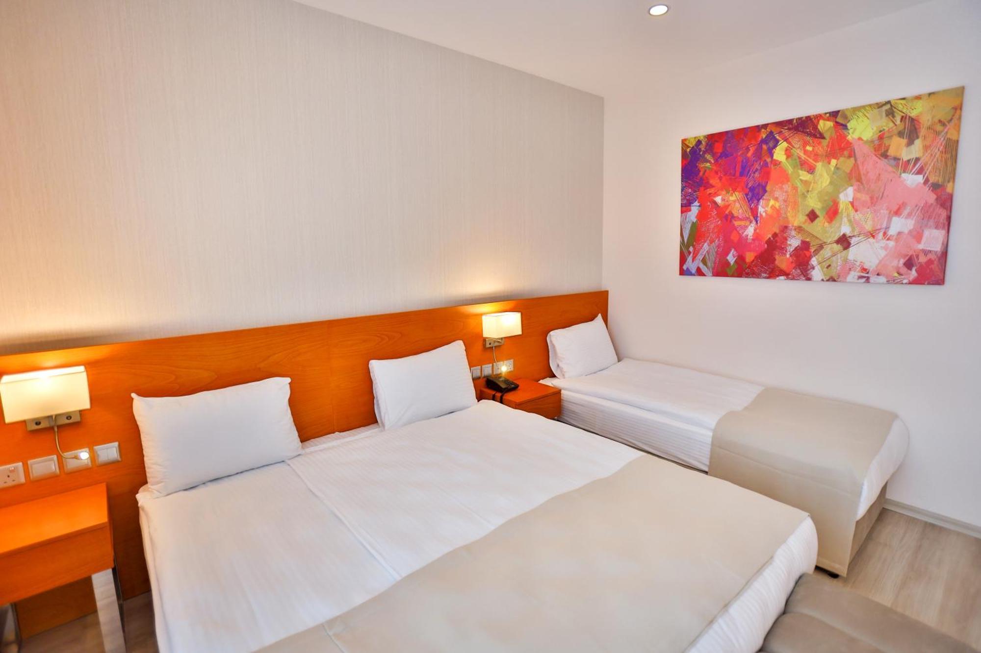 Caddem Inn Hotel 파마구스타 외부 사진