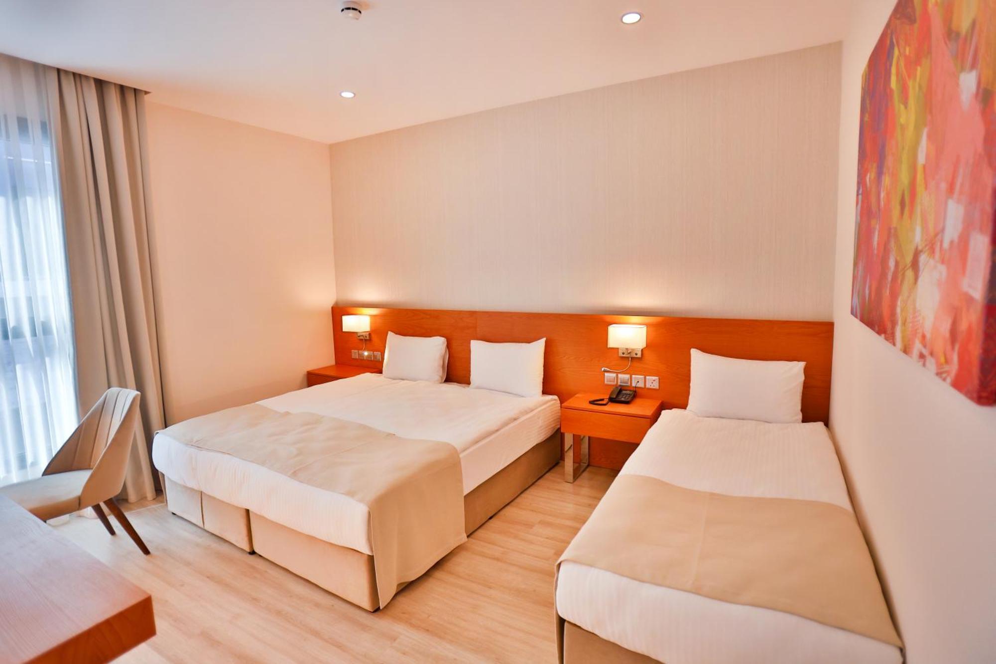 Caddem Inn Hotel 파마구스타 외부 사진