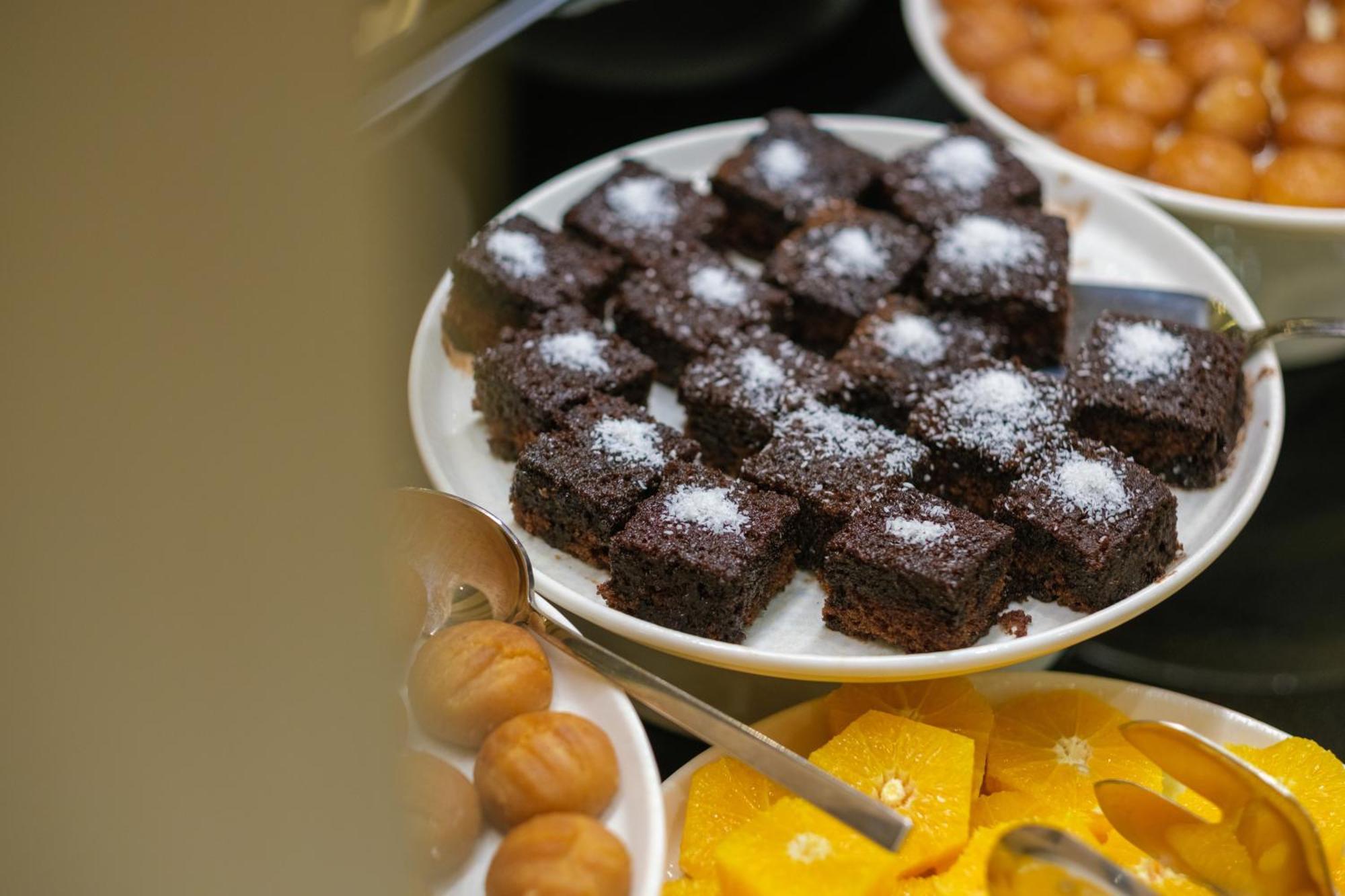 Caddem Inn Hotel 파마구스타 외부 사진